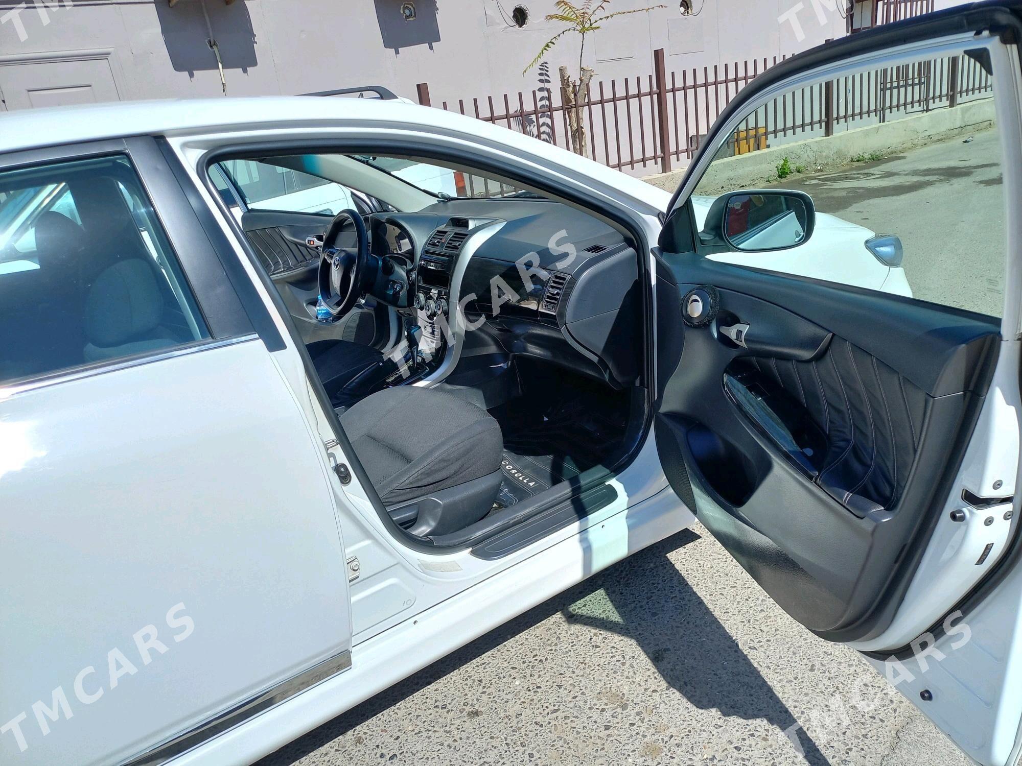 Toyota Corolla 2011 - 180 000 TMT - Ашхабад - img 10