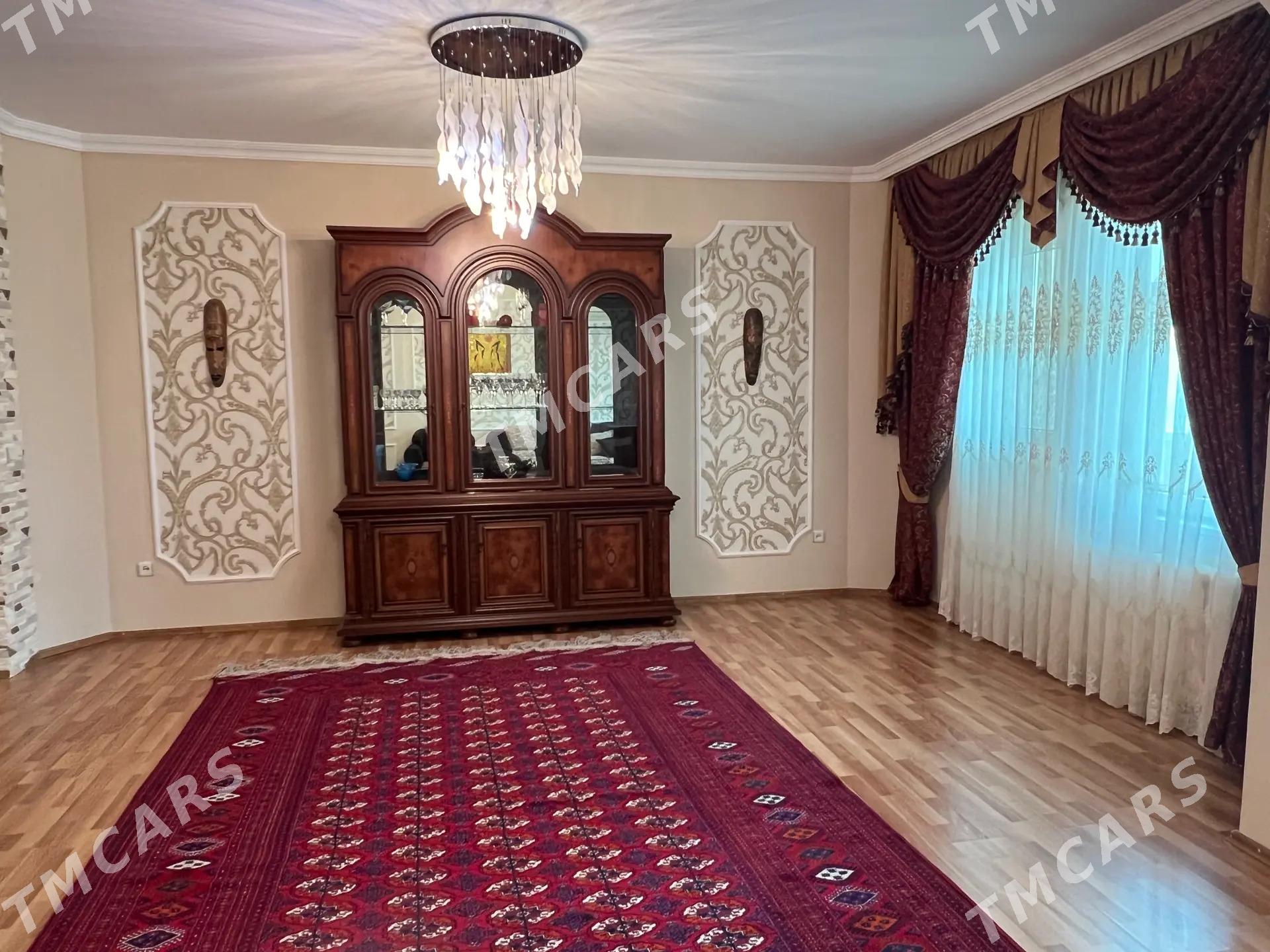 ШАЁЛЫ 3-Х КОМН.,120 М² - Aşgabat - img 2