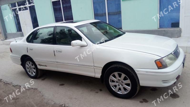 Toyota Avalon 1999 - 140 000 TMT - Акдепе - img 2