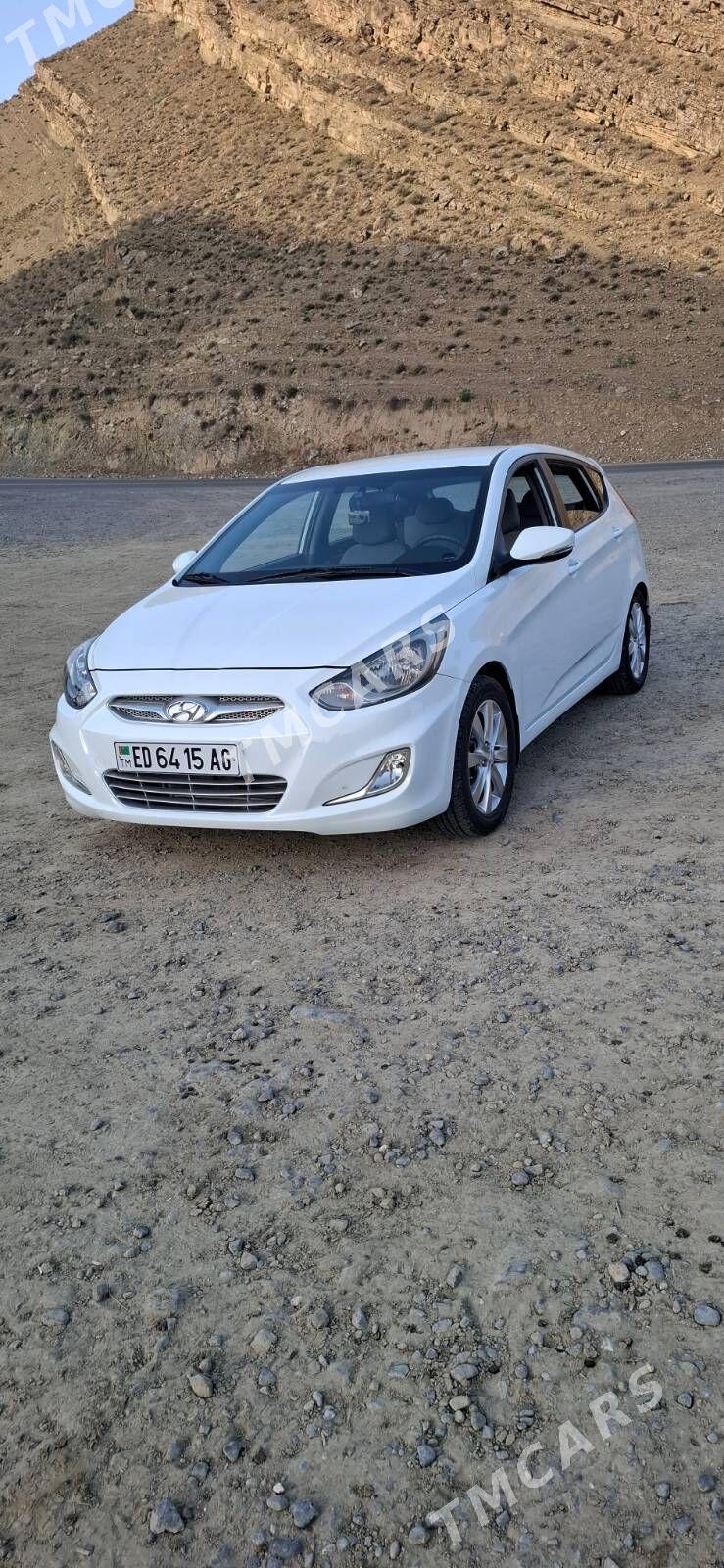 Hyundai Accent 2014 - 155 000 TMT - Ашхабад - img 2