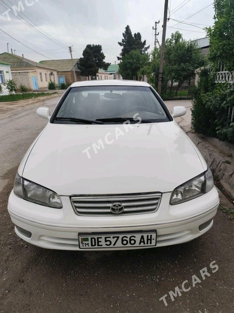 Toyota Camry 2000 - 135 000 TMT - Анев - img 2