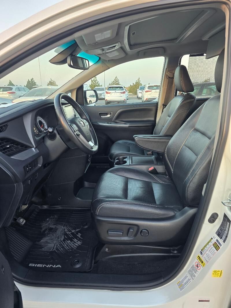 Toyota Sienna 2019 - 385 000 TMT - Ашхабад - img 6