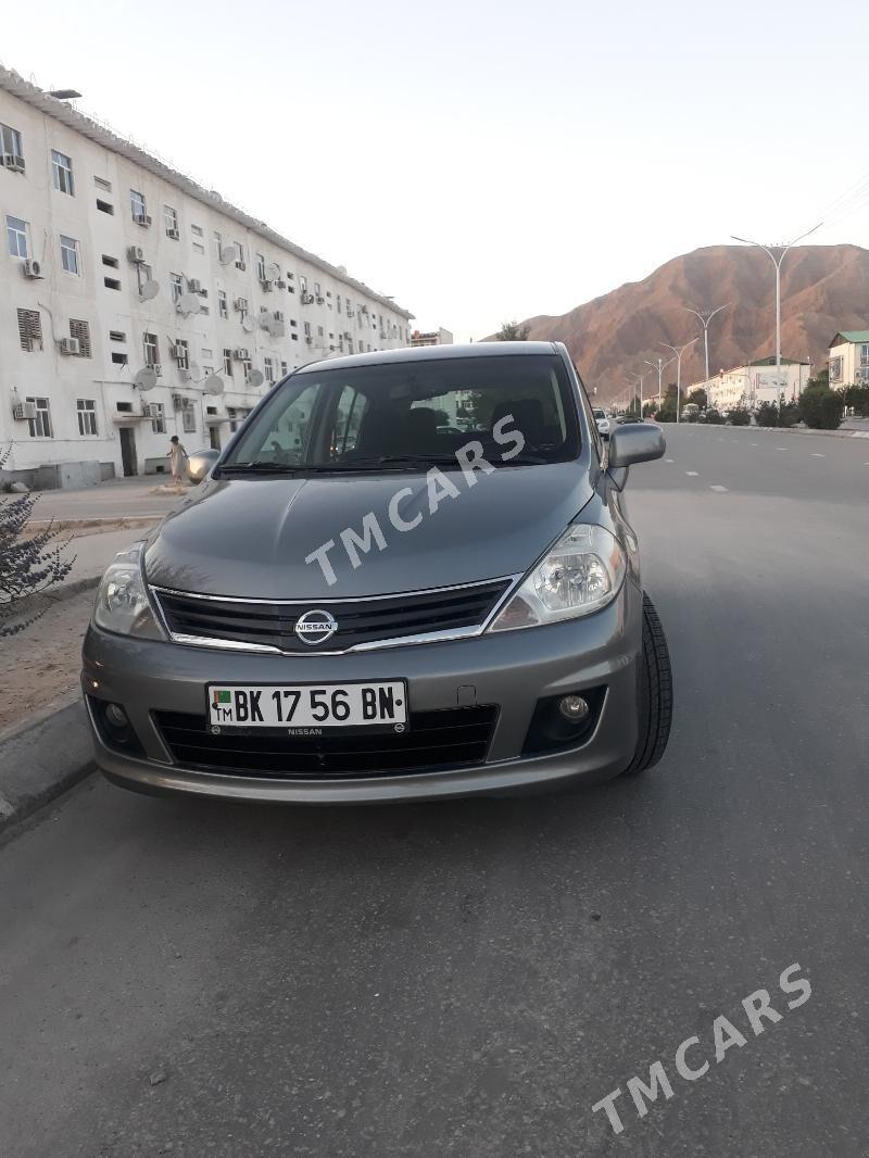 Nissan Versa 2012 - 120 000 TMT - Балканабат - img 6