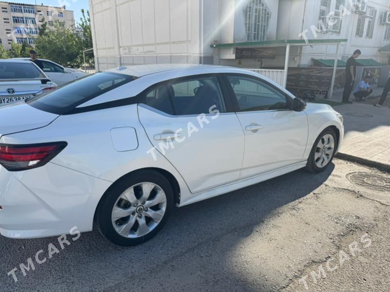 Nissan Sentra 2021 - 210 000 TMT - Бузмеин - img 2