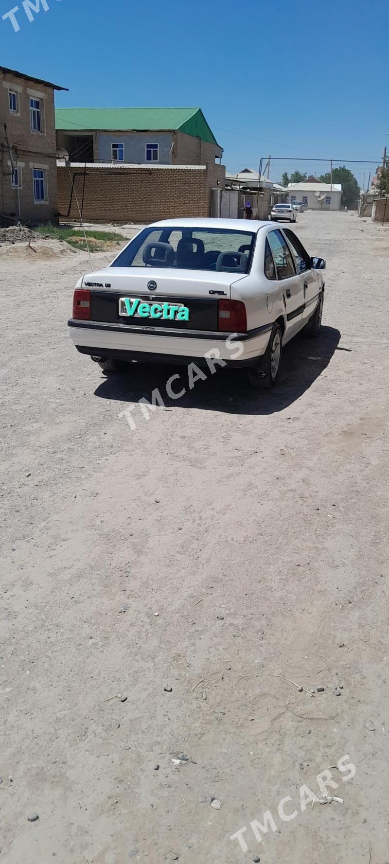 Opel Vectra 1990 - 36 000 TMT - Туркменгала - img 2
