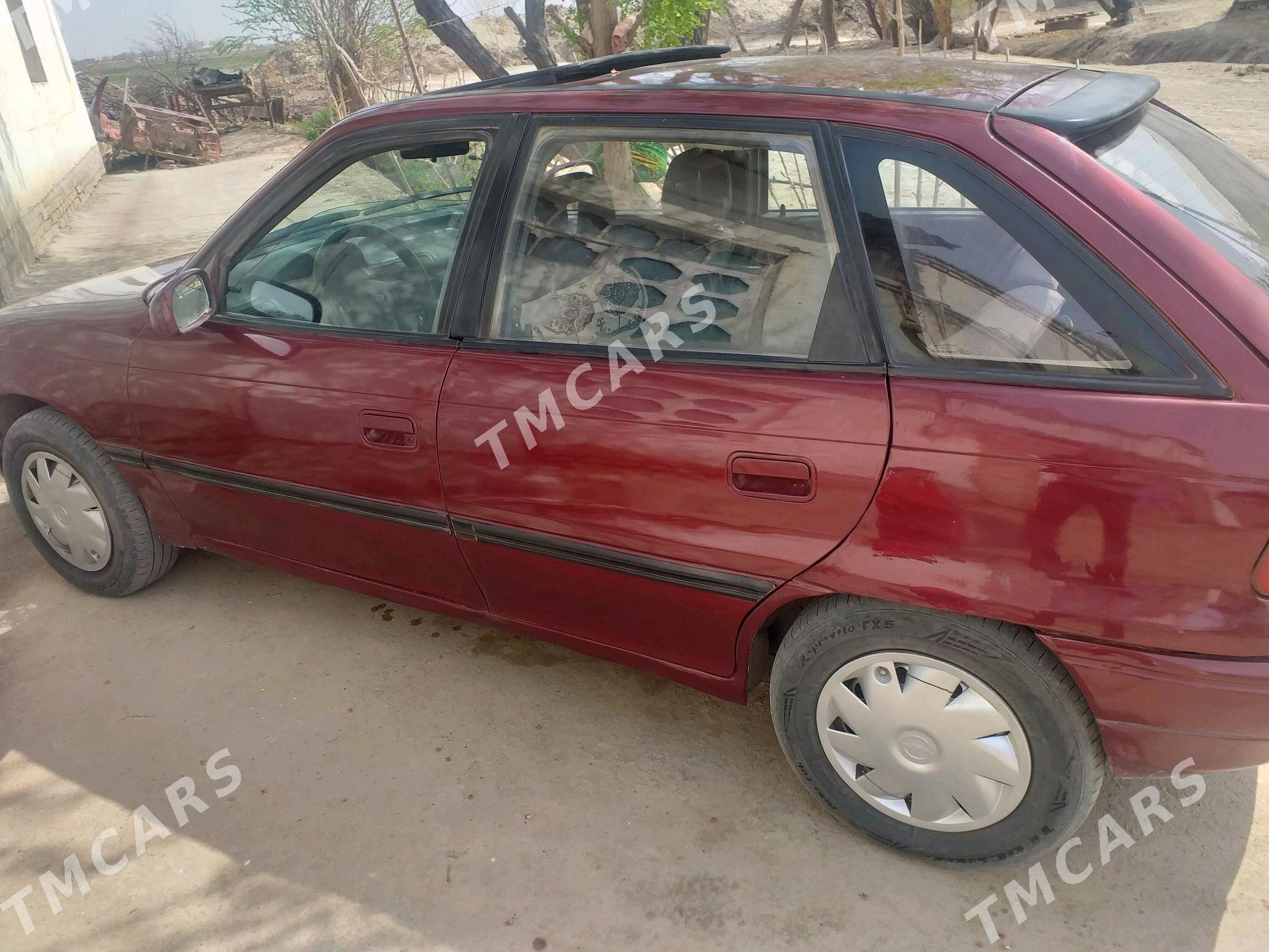 Opel Astra 1992 - 30 000 TMT - Daşoguz - img 4