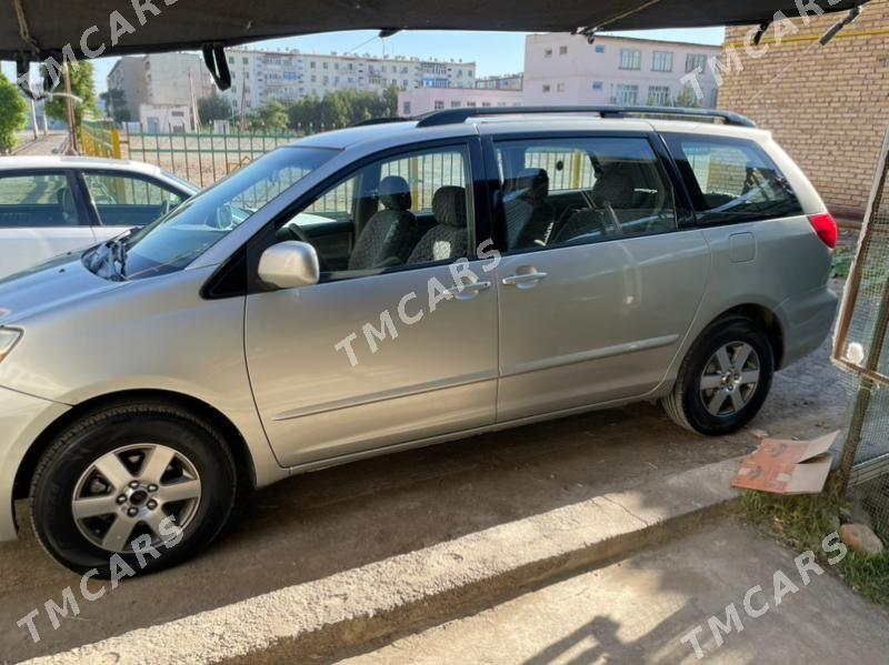 Toyota Sienna 2006 - 190 000 TMT - Türkmenabat - img 4