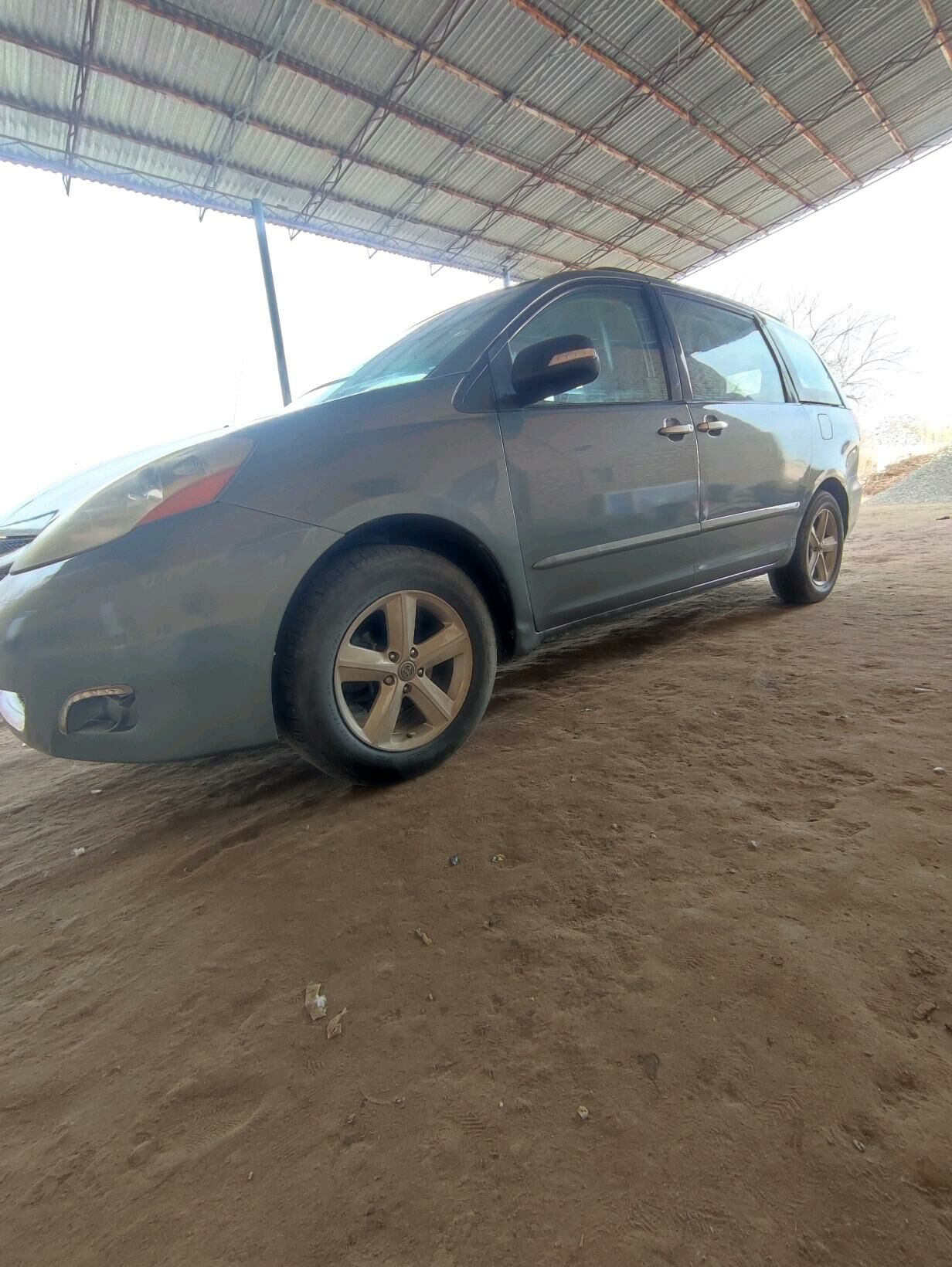 Toyota Sienna 2009 - 175 000 TMT - Saýat - img 3