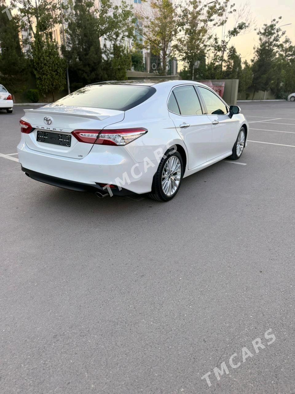 Toyota Camry 2019 - 535 000 TMT - Aşgabat - img 6