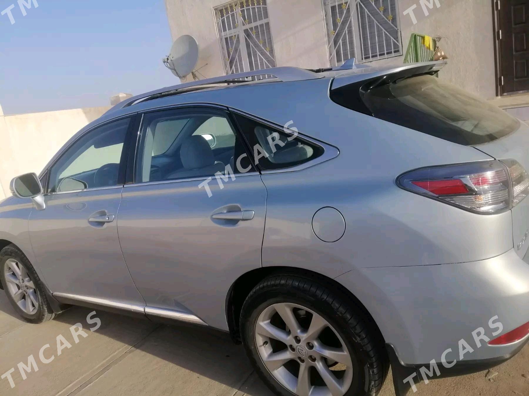 Lexus RX 350 2010 - 320 000 TMT - Халач - img 4