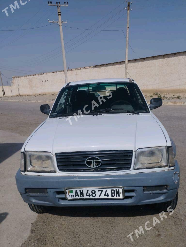 Toyota Hilux 2005 - 65 000 TMT - Туркменбаши - img 3