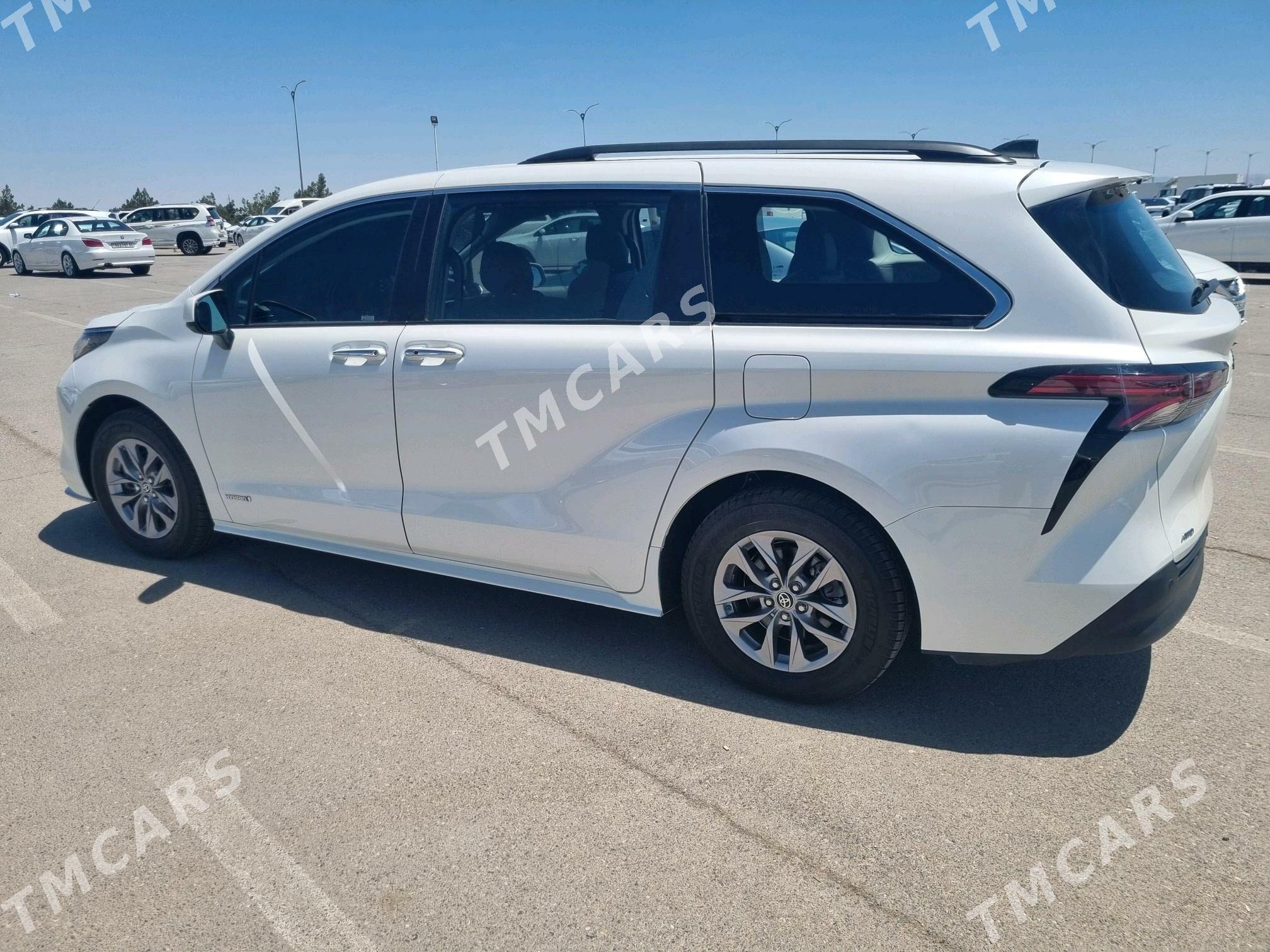 Toyota Sienna 2021 - 570 000 TMT - "Altyn Asyr" Gündogar bazary (Jygyllyk) - img 7