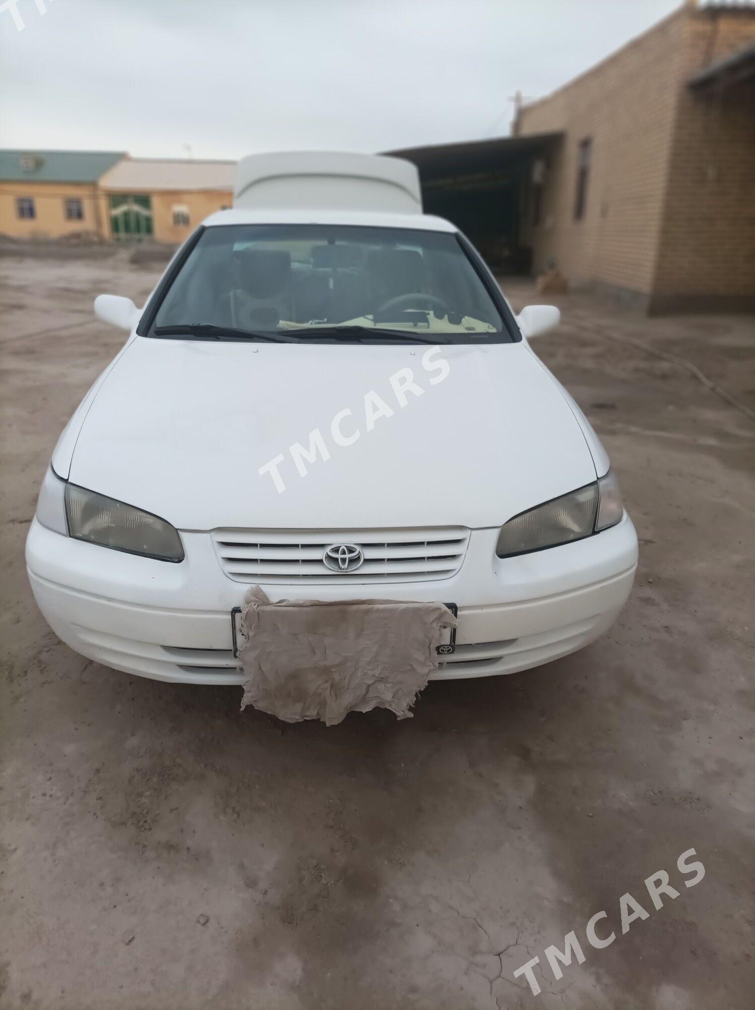 Toyota Camry 1999 - 120 000 TMT - Saýat - img 9