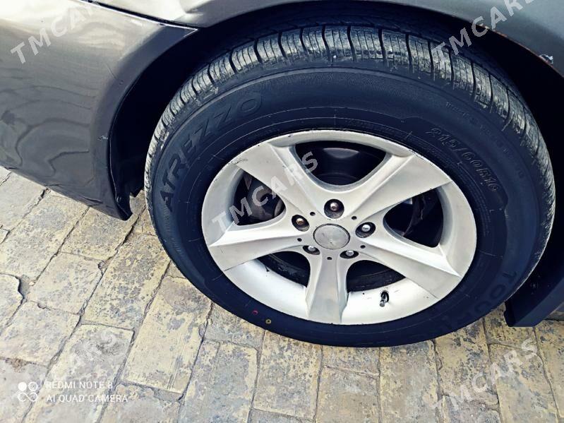 Toyota Camry 2003 - 140 000 TMT - Байрамали - img 1
