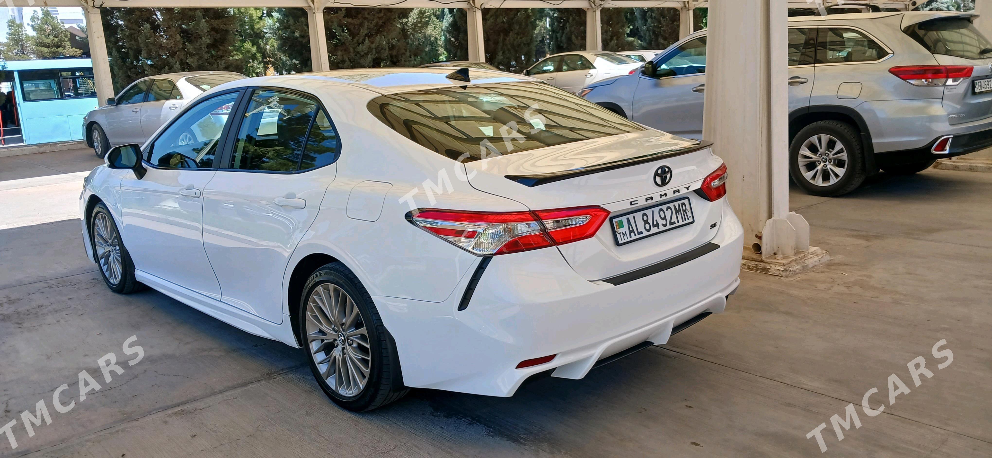 Toyota Camry 2020 - 285 000 TMT - Мары - img 3