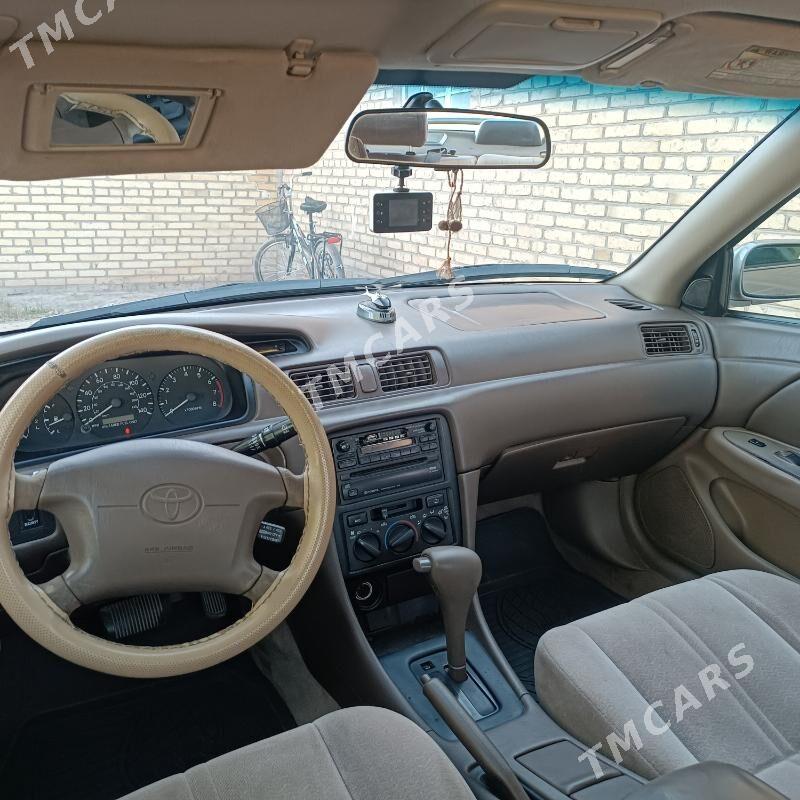 Toyota Camry 1999 - 112 000 TMT - Халач - img 2
