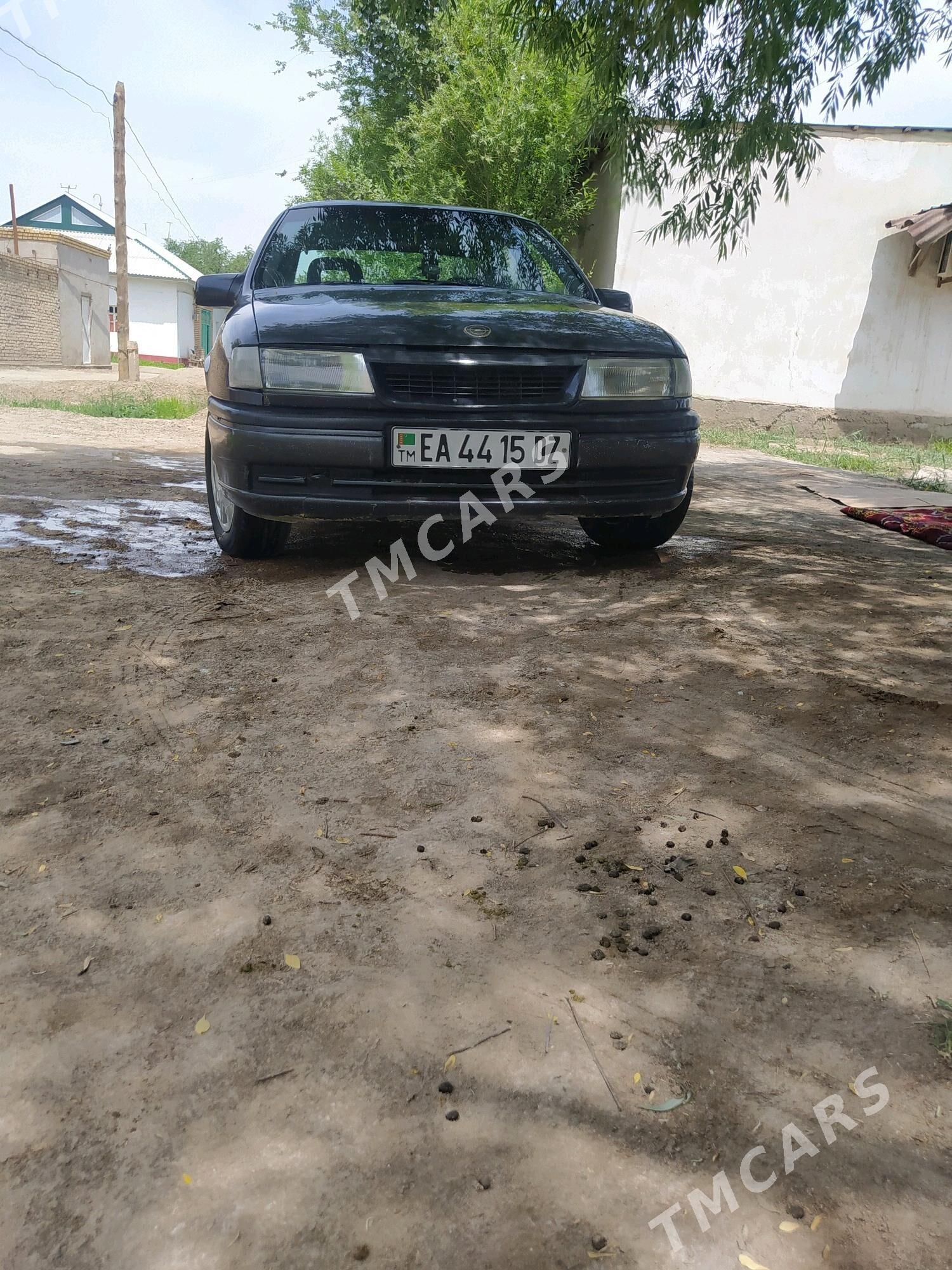 Opel Vectra 1990 - 32 000 TMT - Köneürgenç - img 6