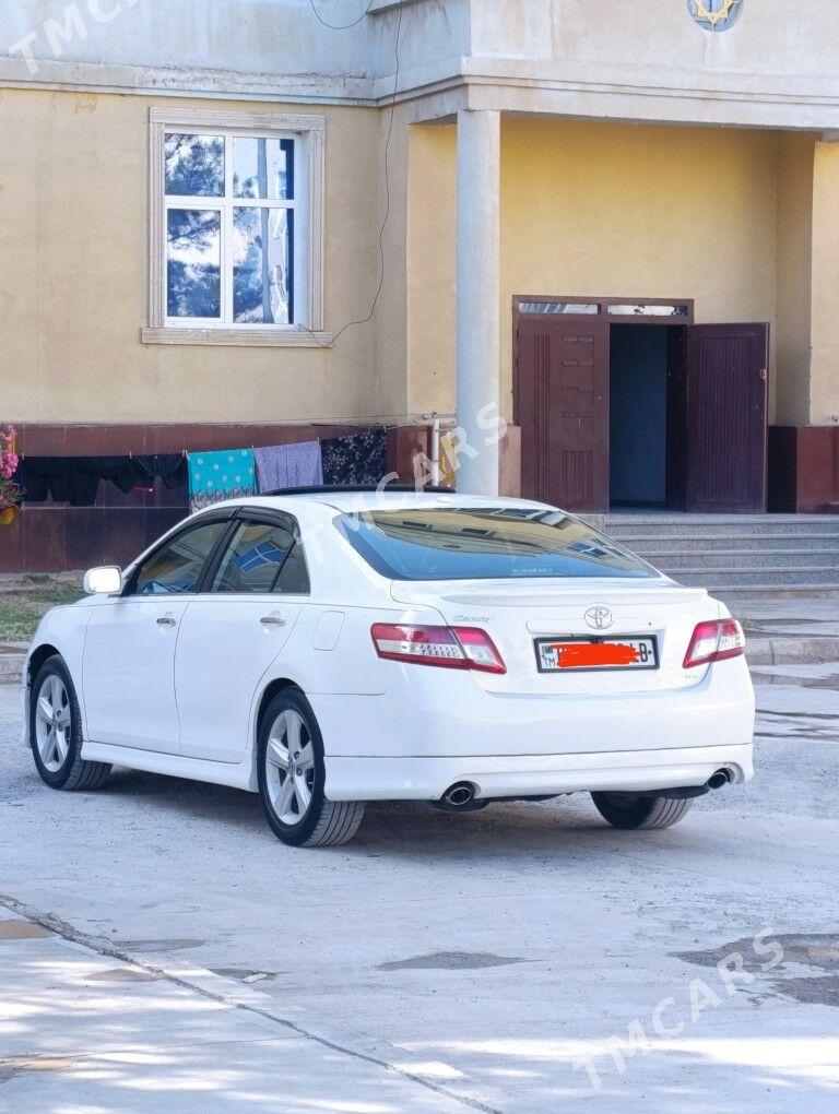 Toyota Camry 2010 - 180 000 TMT - Kerki - img 7