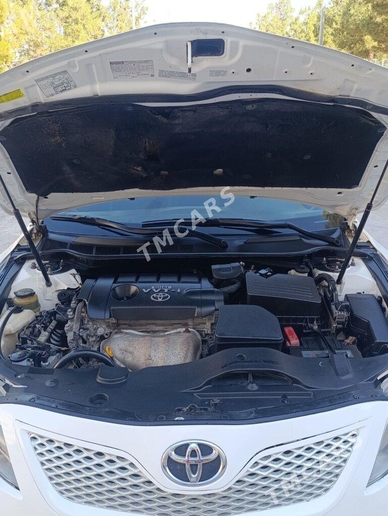 Toyota Camry 2010 - 180 000 TMT - Kerki - img 10