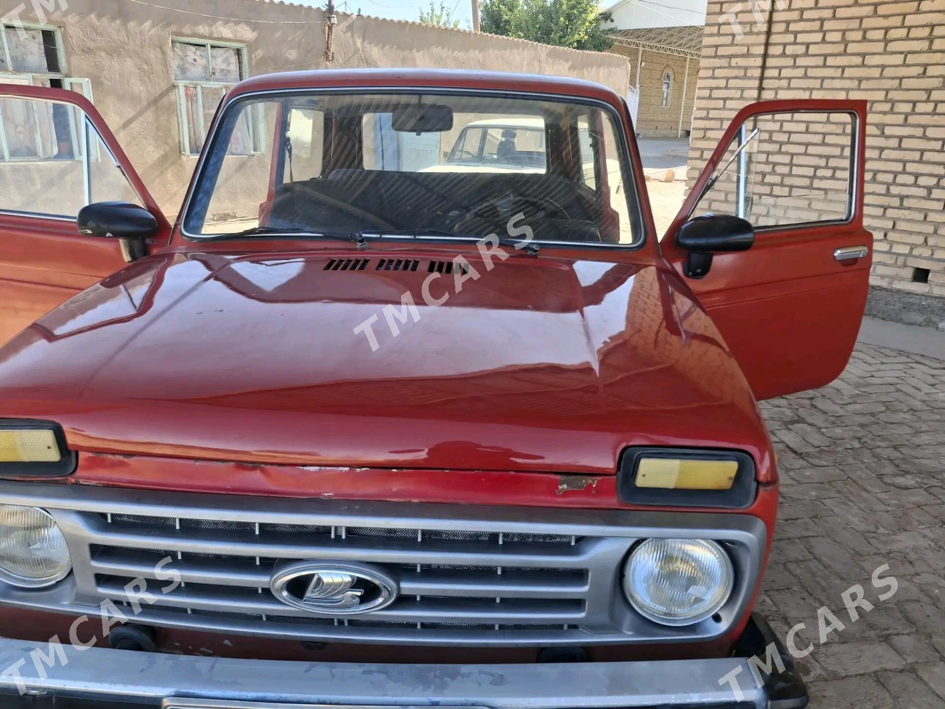 Lada Niva 1985 - 35 000 TMT - Байрамали - img 5