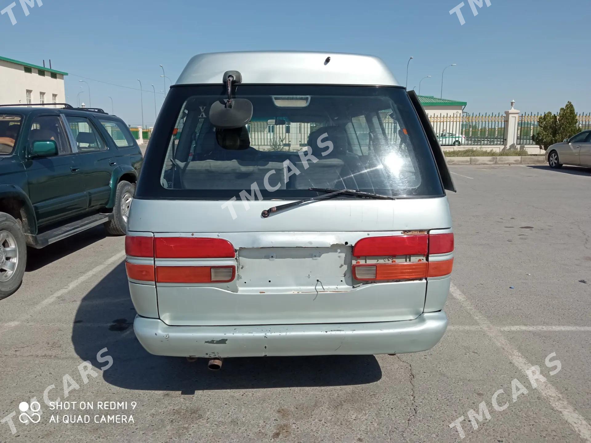 Toyota Town Ace 1993 - 35 000 TMT - Фарап - img 4