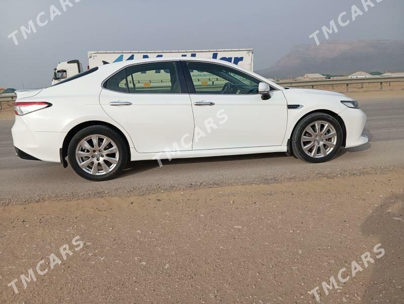 Toyota Camry 2019 - 265 000 TMT - Balkanabat - img 2