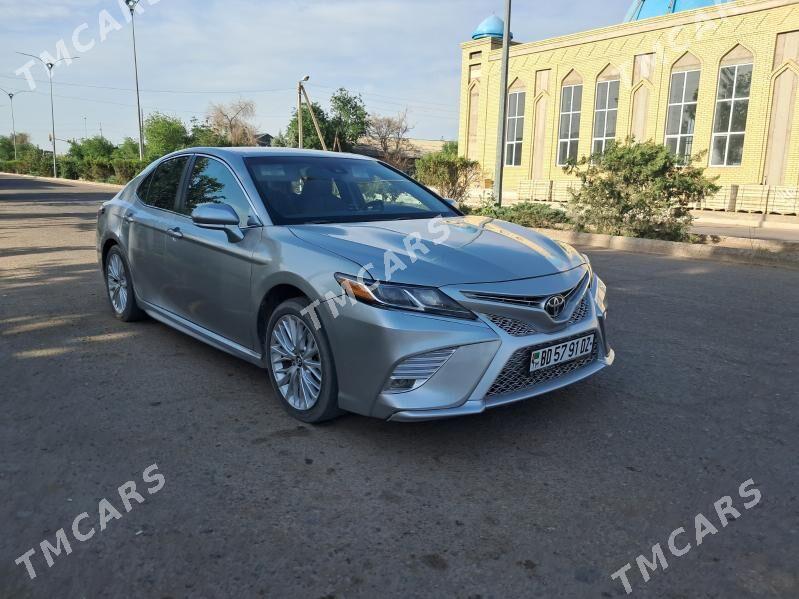 Toyota Camry 2018 - 255 000 TMT - Кёнеургенч - img 4