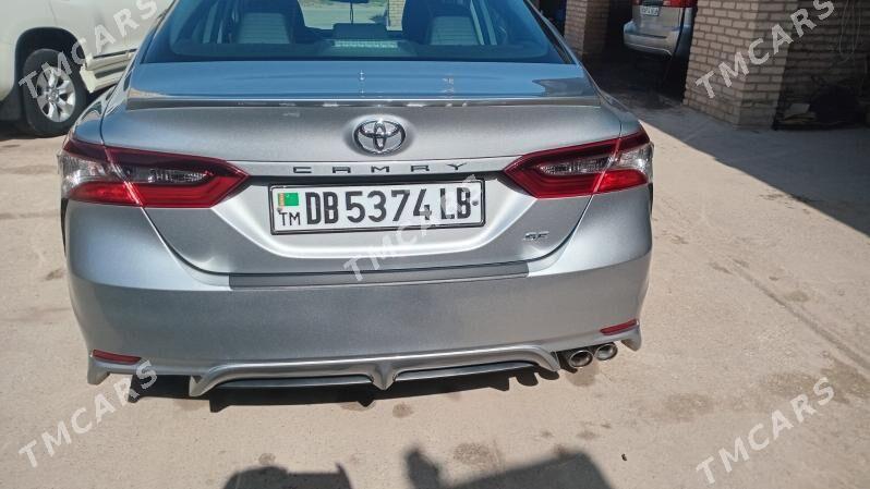 Toyota Camry 2021 - 290 000 TMT - Halaç - img 5
