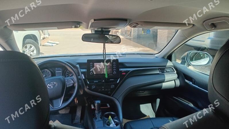 Toyota Camry 2021 - 290 000 TMT - Halaç - img 2