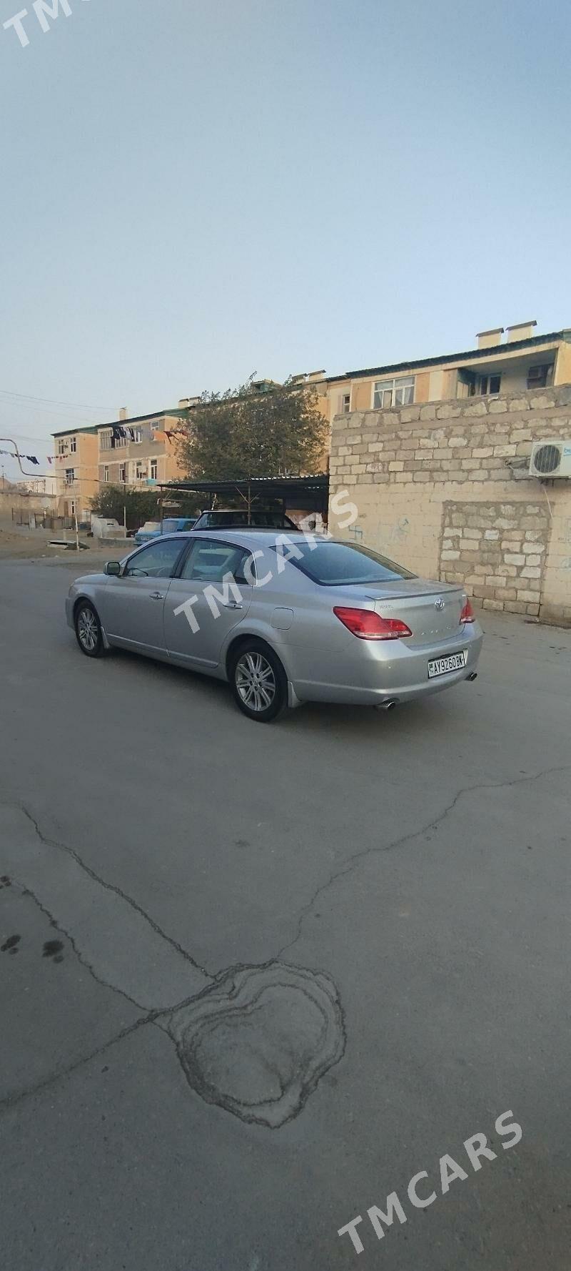 Toyota Avalon 2007 - 200 000 TMT - Türkmenbaşy - img 2