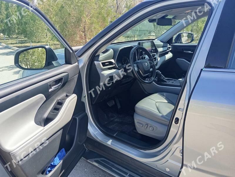 Toyota Highlander 2021 - 480 000 TMT - Дашогуз - img 2
