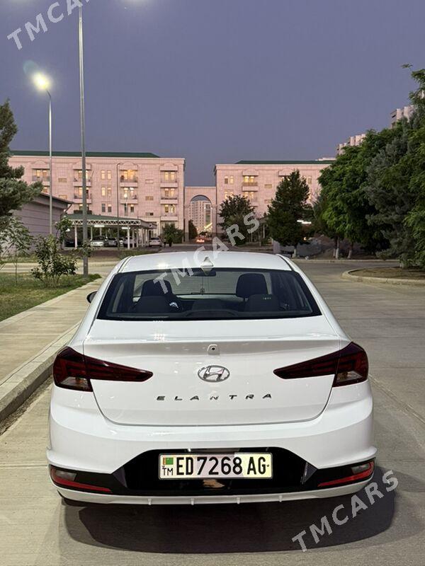 Hyundai Elantra 2020 - 190 000 TMT - Köşi - img 3