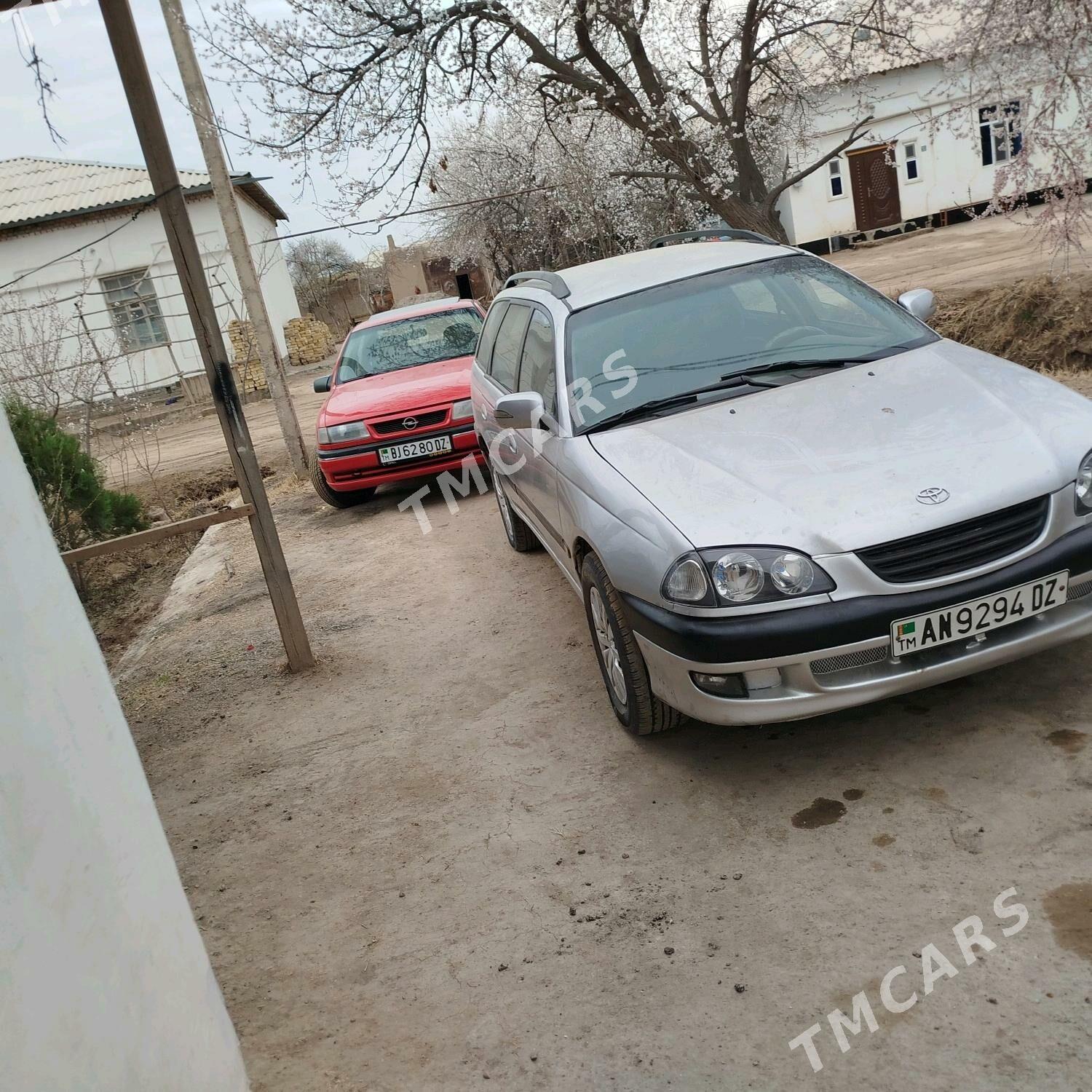 Toyota Avensis 1999 - 59 000 TMT - Şabat etr. - img 2