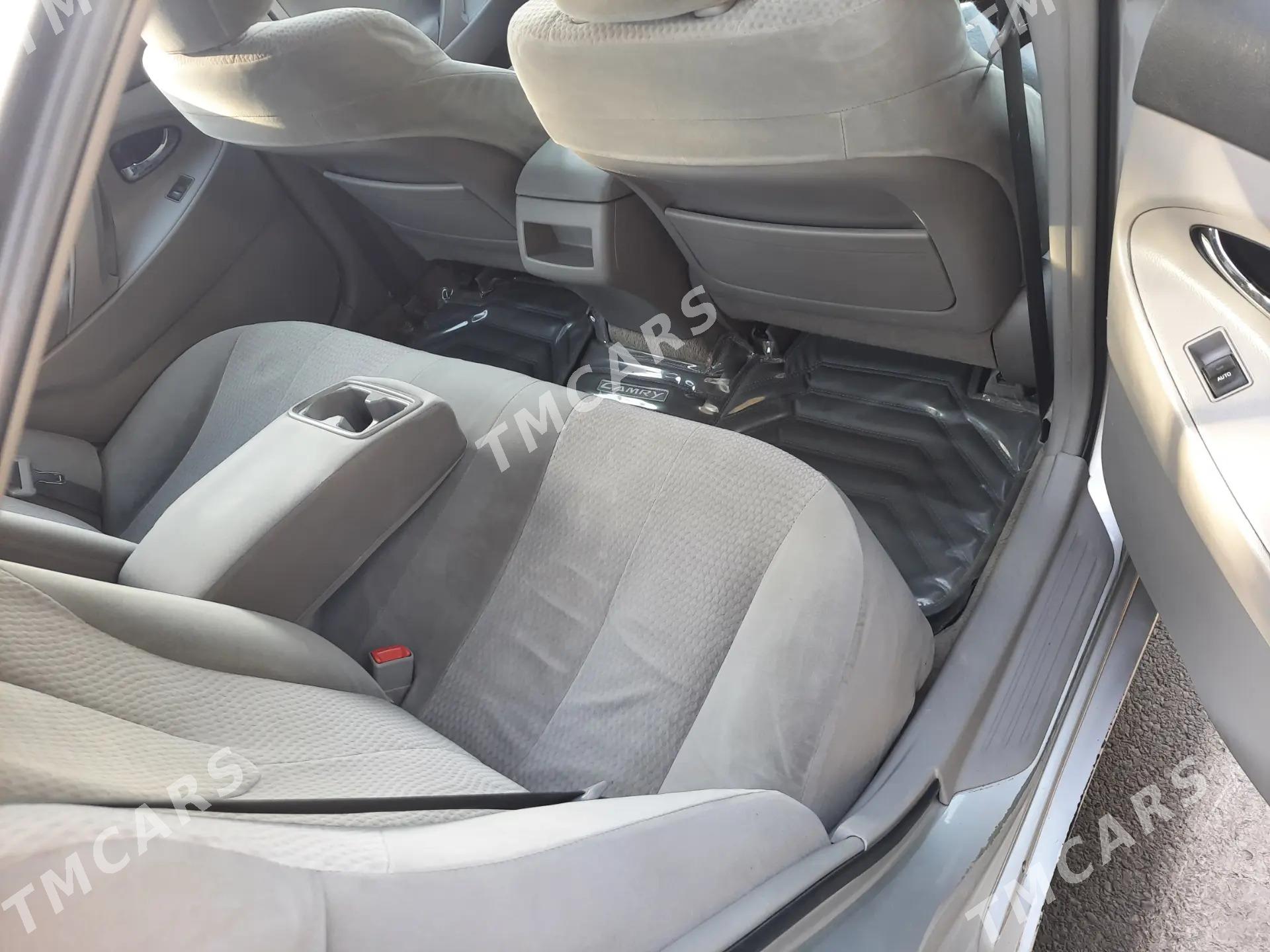 Toyota Camry 2010 - 185 000 TMT - Ашхабад - img 3