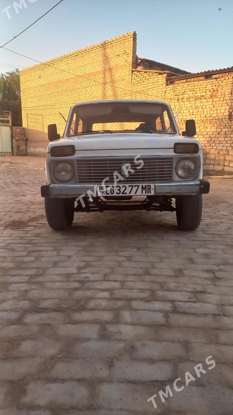 Lada Niva 1989 - 25 000 TMT - Байрамали - img 4