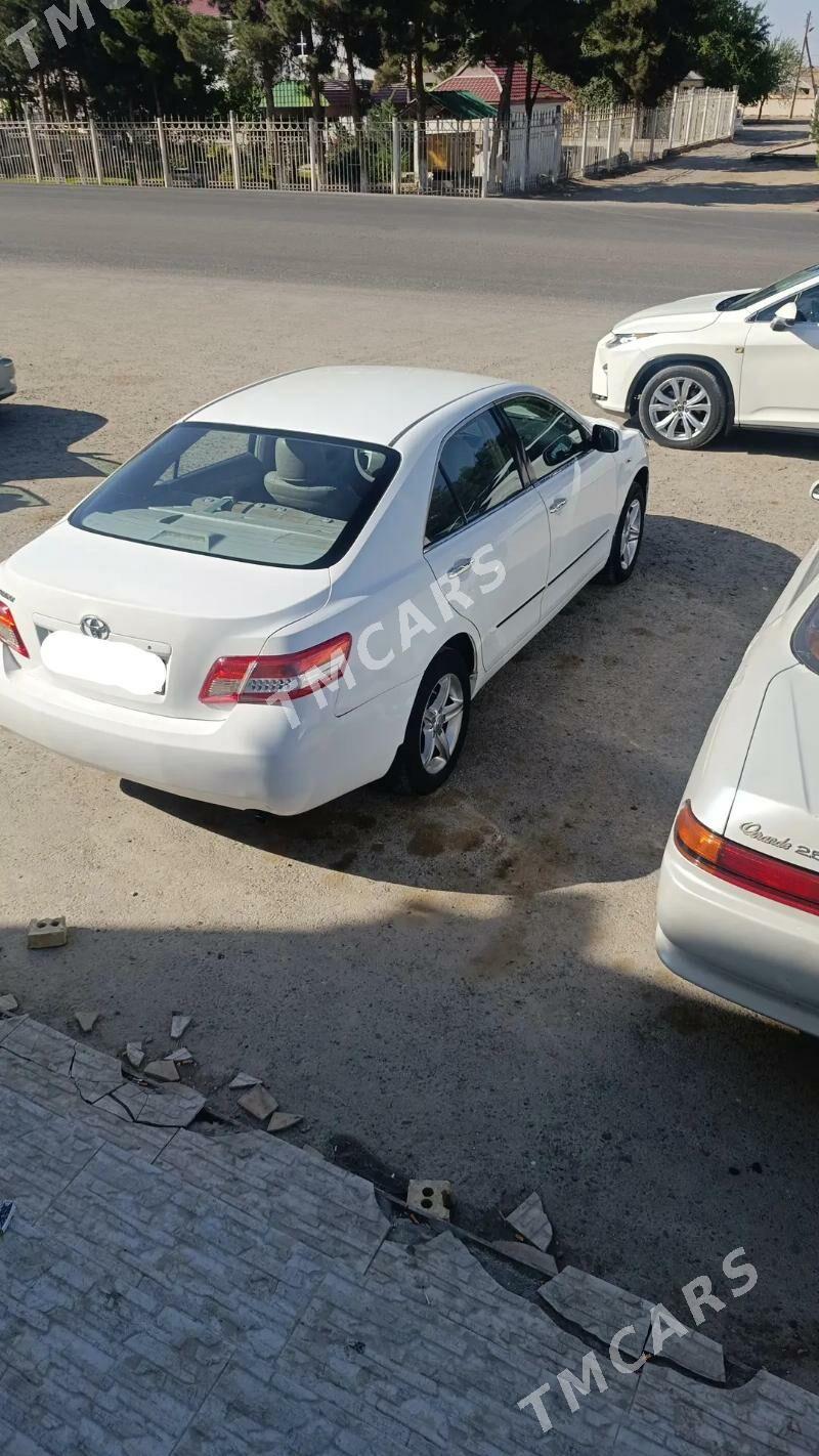 Toyota Camry 2010 - 118 000 TMT - Mary - img 5