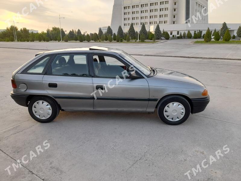 Opel Astra 1992 - 32 000 TMT - Дашогуз - img 3