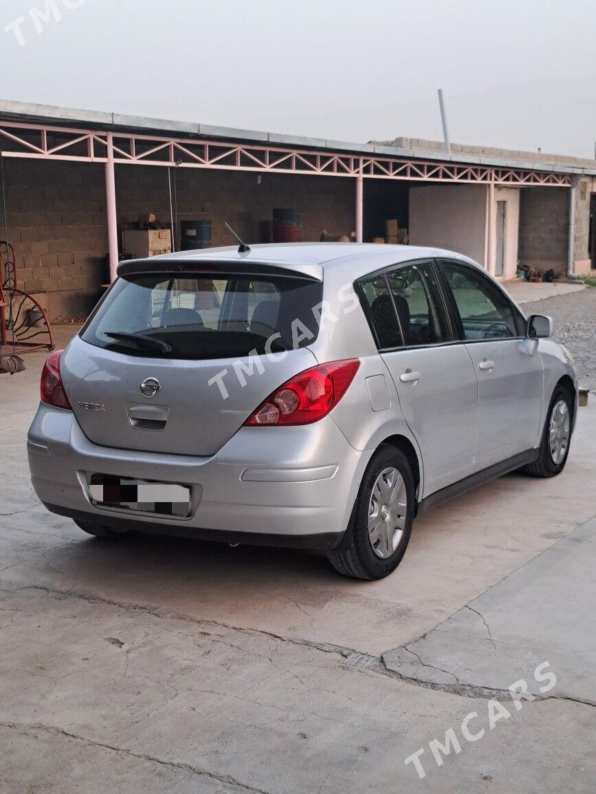 Nissan Versa 2010 - 93 000 TMT - Bäherden - img 2