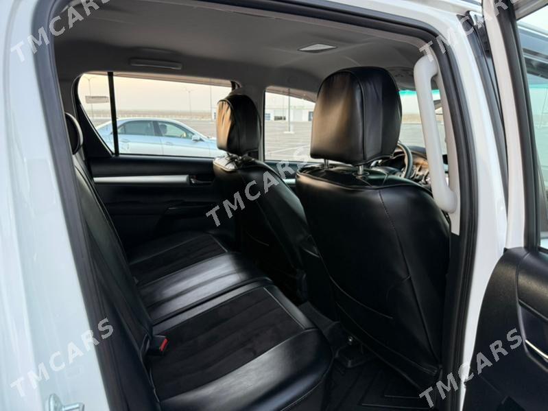 Toyota Hilux 2023 - 645 000 TMT - Ашхабад - img 7