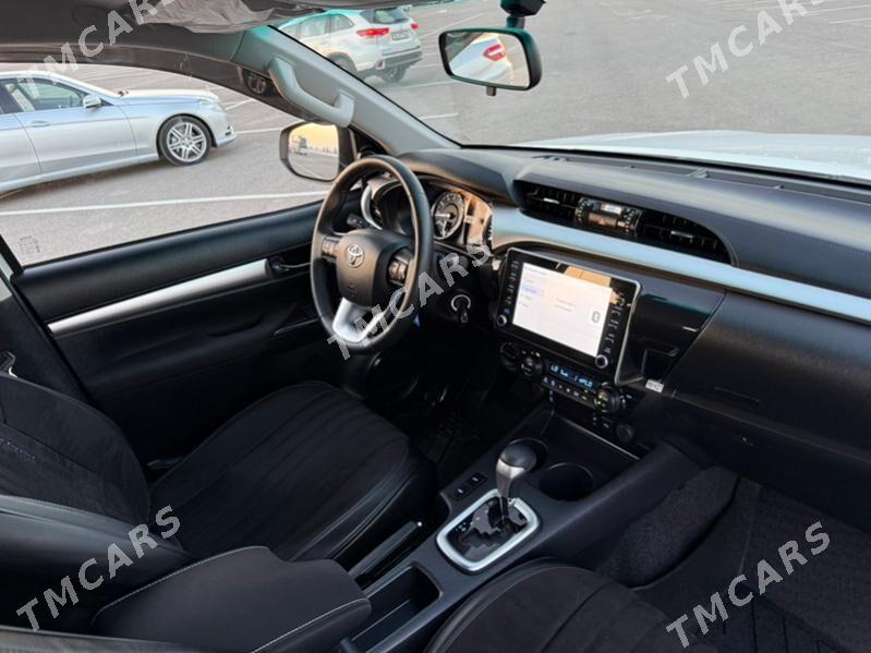 Toyota Hilux 2023 - 645 000 TMT - Ашхабад - img 6