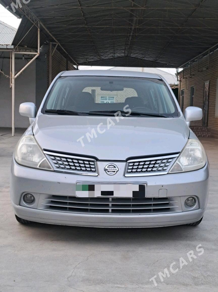Nissan Versa 2010 - 93 000 TMT - Bäherden - img 8