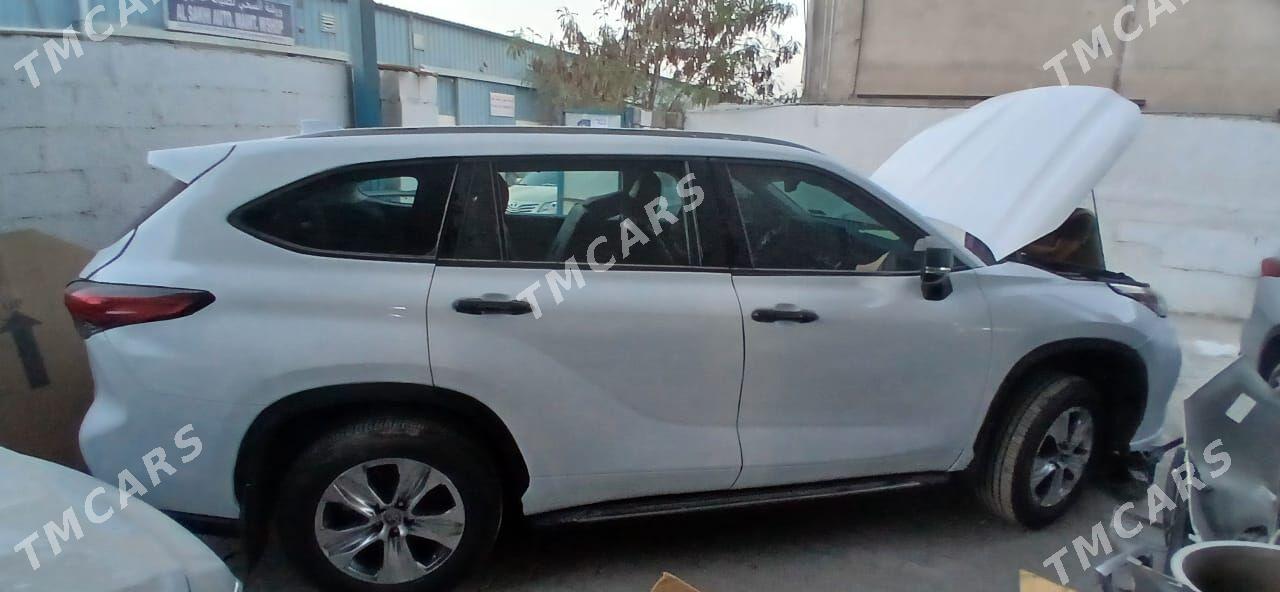Toyota Highlander 2022 - 412 000 TMT - Мары - img 4