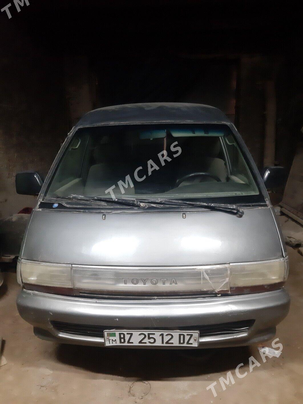 Toyota Town Ace 1992 - 12 000 TMT - Gurbansoltan Eje - img 3