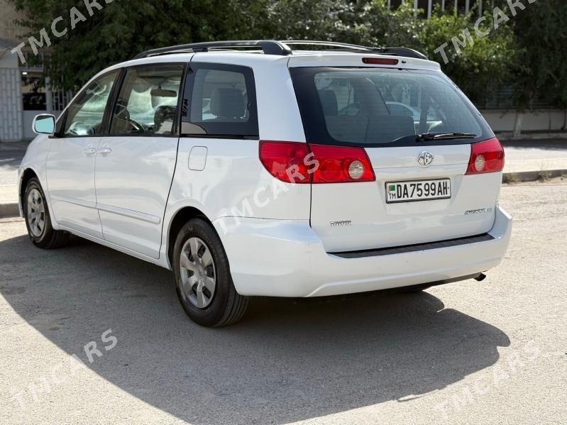 Toyota Sienna 2008 - 197 000 TMT - Ашхабад - img 4