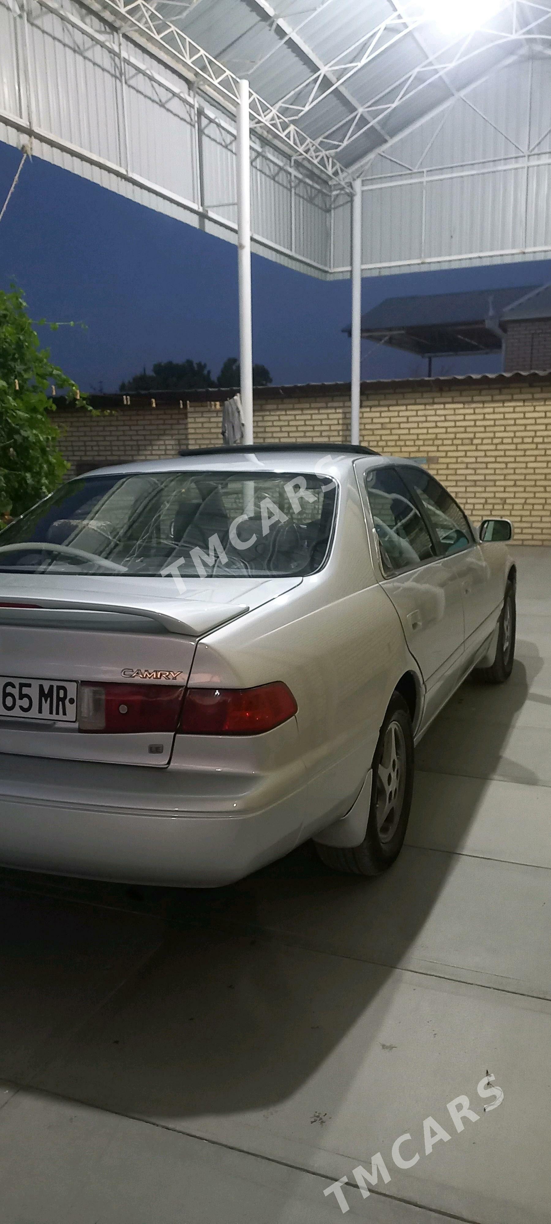 Toyota Camry 2000 - 135 000 TMT - Сакарчага - img 3