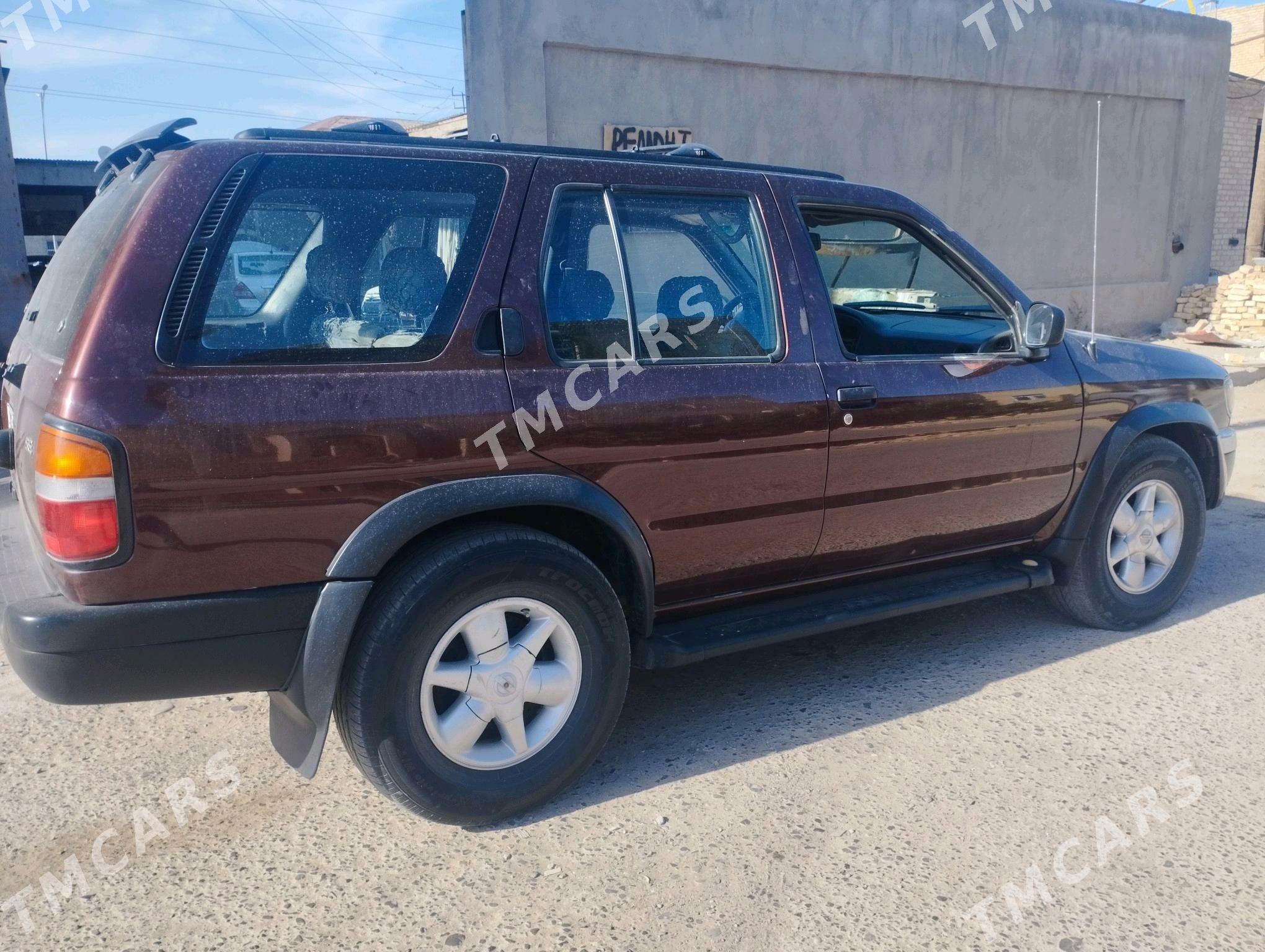 Nissan Pathfinder 1998 - 80 000 TMT - Туркменабат - img 3
