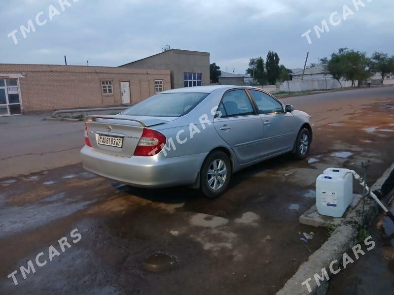 Toyota Camry 2003 - 155 000 TMT - Губадаг - img 2