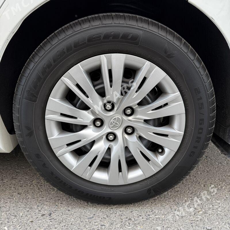 Toyota Camry 2012 - 218 000 TMT - Aşgabat - img 9