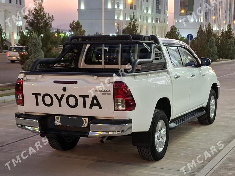 Toyota Hilux 2020 - 500 000 TMT - Aşgabat - img 3