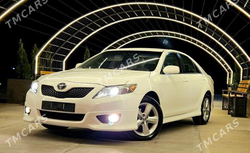 Toyota Camry 2010 - 214 000 TMT - Дашогуз - img 3